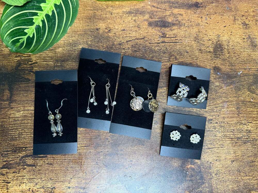Lot of 5 Pairs Assorted Costume Earrings Silver Tone Rhinestone Filigree Beaded